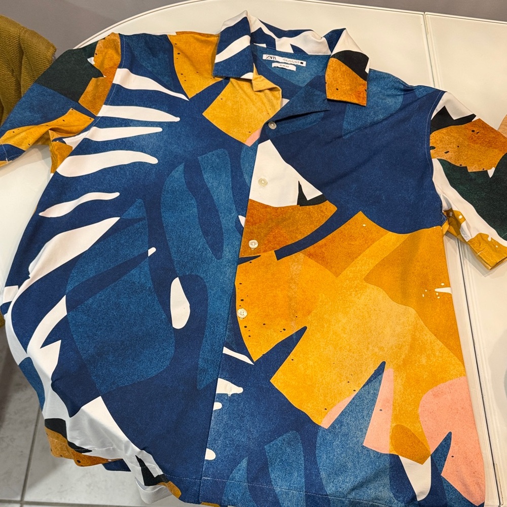 Zara Blue and Yellow Abstract Shirt